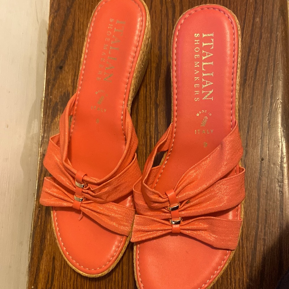 Beautiful coral colored wedge sandals… worn once to a summer wedding.